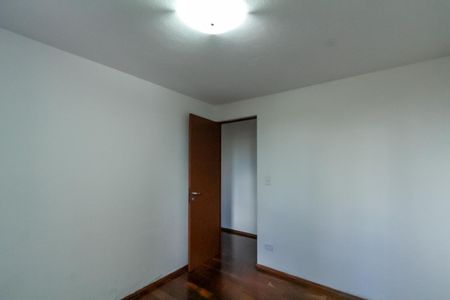 Quarto 1 de apartamento para alugar com 2 quartos, 55m² em Santa Terezinha, São Bernardo do Campo