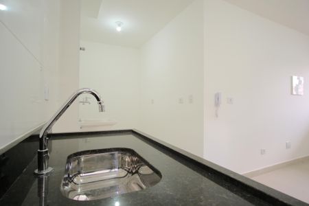 Apartamento à venda com 38m², 2 quartos e sem vagaCozinha e Área de Serviço