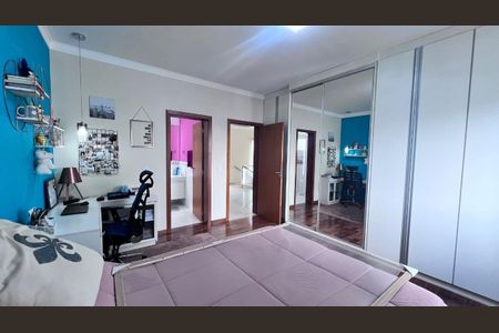 Casa de condomínio à venda com 278m², 4 quartos e 4 vagasFoto 77