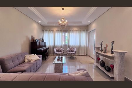 Casa de condomínio à venda com 278m², 4 quartos e 4 vagasFoto 04