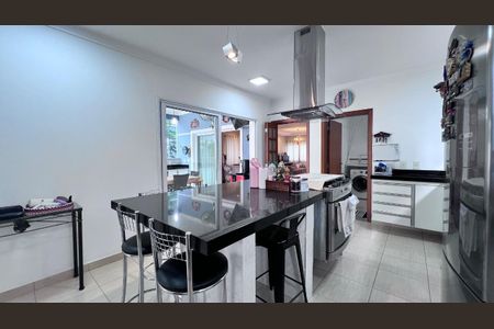 Casa de condomínio à venda com 278m², 4 quartos e 4 vagasFoto 26