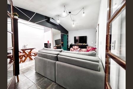 Sala de casa à venda com 3 quartos, 196m² em Chácara Flora, São Paulo