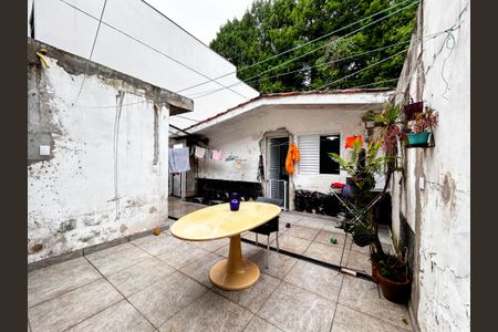 Casa à venda com 196m², 3 quartos e sem vaga Casa à venda com 196m², 3 quartos e sem vagaQuintal