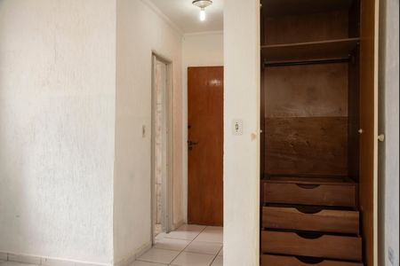 Casa para alugar com 77m², 1 quarto e 1 vagaSuíte