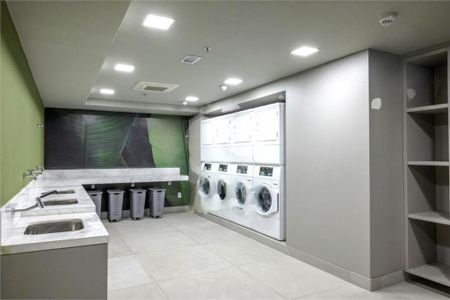 Apartamento à venda com 2 quartos, 102m² em Vila Olímpia, São Paulo