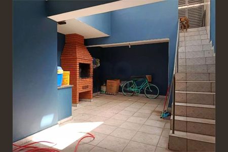 Casa à venda com 145m², 3 quartos e 7 vagas