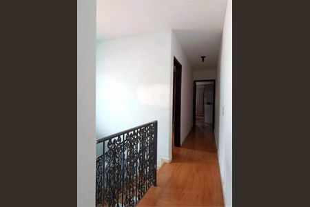 Casa à venda com 145m², 3 quartos e 7 vagas