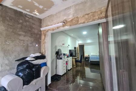 Casa à venda com 3 quartos, 100m² em Vila Santa Clara, São Paulo