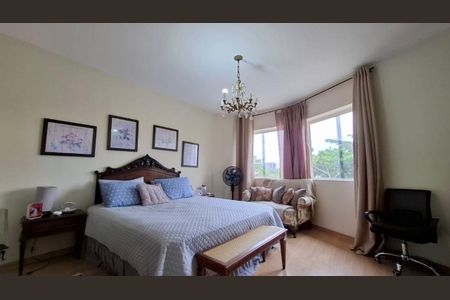 Casa à venda com 3 quartos, 282m² em Cidade Jardim, São Paulo