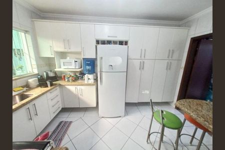 Casa à venda com 4 quartos, 140m² em Vila Bastos, Santo André