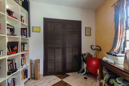 Casa à venda com 150m², 4 quartos e 2 vagas Casa à venda com 150m², 4 quartos e 2 vagasQuarto 2