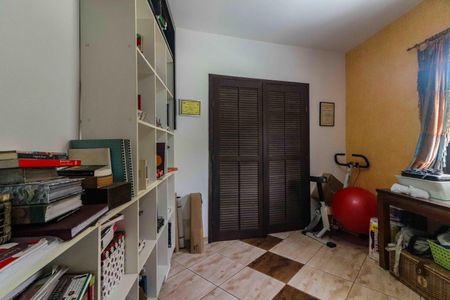 Casa à venda com 150m², 4 quartos e 2 vagas Casa à venda com 150m², 4 quartos e 2 vagasQuarto 2