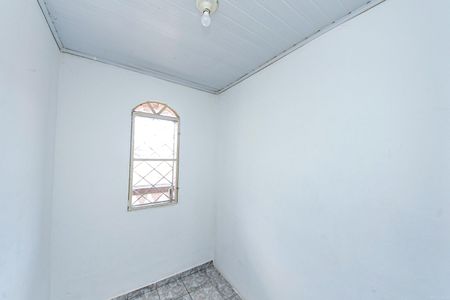 Quarto 1 de casa para alugar com 2 quartos, 54m² em Parque Santo Antônio, São Paulo