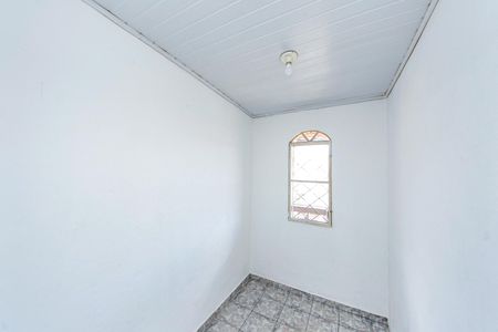 Quarto 1 de casa para alugar com 2 quartos, 54m² em Parque Santo Antônio, São Paulo