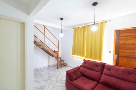 Casa de condomínio para alugar com 74m², 2 quartos e 2 vagas Casa de condomínio para alugar com 74m², 2 quartos e 2 vagasSala