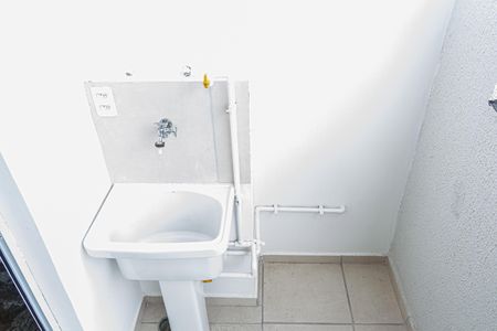 Apartamento à venda com 53m², 3 quartos e 1 vaga Apartamento à venda com 53m², 3 quartos e 1 vagaCozinha e Área de Serviço