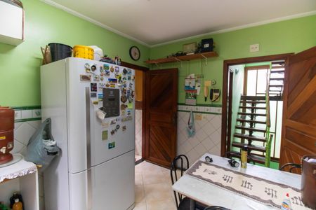 Casa à venda com 329m², 4 quartos e 2 vagasCozinha
