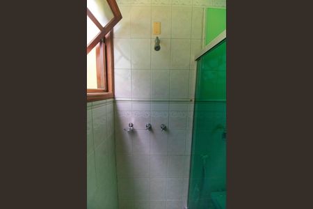 Casa à venda com 329m², 4 quartos e 2 vagasBanheiro 2