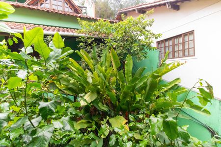 Casa à venda com 329m², 4 quartos e 2 vagasVista do Quarto 2