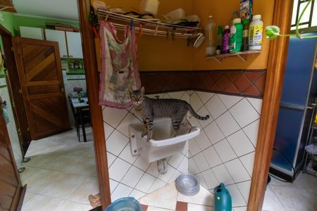 Casa à venda com 329m², 4 quartos e 2 vagasÁrea de Serviço