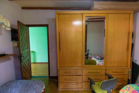 Casa à venda com 329m², 4 quartos e 2 vagasQuarto 3