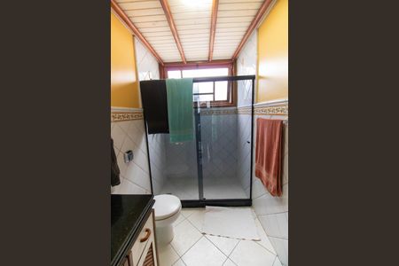 Casa à venda com 329m², 4 quartos e 2 vagasBanheiro 1