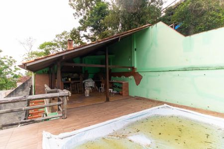 Casa à venda com 329m², 4 quartos e 2 vagasÁrea externa