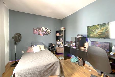 Casa à venda com 308m², 4 quartos e 4 vagasQuarto 3