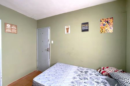 Casa à venda com 308m², 4 quartos e 4 vagasQuarto de Serviço