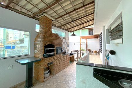 Casa à venda com 308m², 4 quartos e 4 vagasEspaço Gourmet