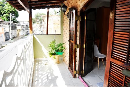 Casa para alugar com 235m², 3 quartos e 2 vagas Casa para alugar com 235m², 3 quartos e 2 vagasVaranda da Suíte