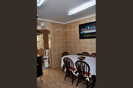 Casa para alugar com 235m², 3 quartos e 2 vagas Casa para alugar com 235m², 3 quartos e 2 vagasCozinha