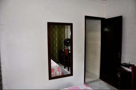 Casa para alugar com 235m², 3 quartos e 2 vagas Casa para alugar com 235m², 3 quartos e 2 vagasQuarto 2