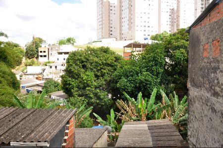 Casa para alugar com 235m², 3 quartos e 2 vagas Casa para alugar com 235m², 3 quartos e 2 vagasVista da Área de Serviço