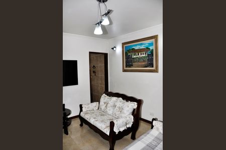 Casa para alugar com 235m², 3 quartos e 2 vagas Casa para alugar com 235m², 3 quartos e 2 vagasSala