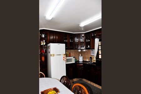 Casa para alugar com 235m², 3 quartos e 2 vagas Casa para alugar com 235m², 3 quartos e 2 vagasCozinha