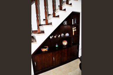 Casa para alugar com 235m², 3 quartos e 2 vagas Casa para alugar com 235m², 3 quartos e 2 vagasSala