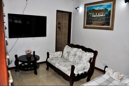 Sala de casa para alugar com 3 quartos, 235m² em Vila Pirituba, São Paulo