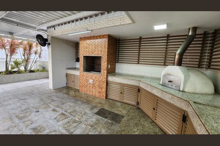 Apartamento para alugar com 76m², 2 quartos e 2 vagas Apartamento para alugar com 76m², 2 quartos e 2 vagasÁrea comum - Churrasqueira