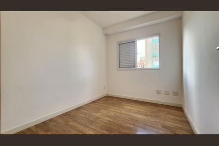 Apartamento para alugar com 76m², 2 quartos e 2 vagas Apartamento para alugar com 76m², 2 quartos e 2 vagasQuarto
