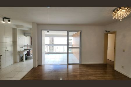 Apartamento para alugar com 76m², 2 quartos e 2 vagas Apartamento para alugar com 76m², 2 quartos e 2 vagasSala