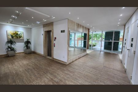 Apartamento para alugar com 76m², 2 quartos e 2 vagas Apartamento para alugar com 76m², 2 quartos e 2 vagasHall de Entrada