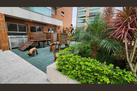 Apartamento para alugar com 76m², 2 quartos e 2 vagas Apartamento para alugar com 76m², 2 quartos e 2 vagasÁrea comum - Playground