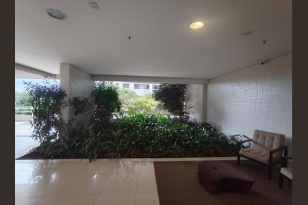 Apartamento para alugar com 85m², 2 quartos e 1 vaga Apartamento para alugar com 85m², 2 quartos e 1 vagaÁrea comum - Hall Social