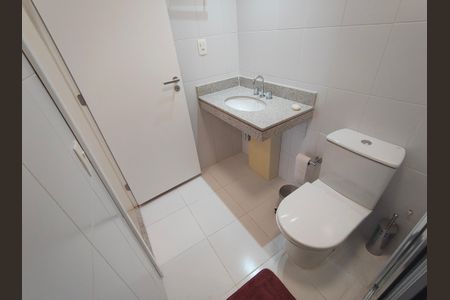 Apartamento para alugar com 85m², 2 quartos e 1 vaga Apartamento para alugar com 85m², 2 quartos e 1 vagaBanheiro Social