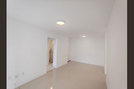 Apartamento para alugar com 85m², 2 quartos e 1 vaga Apartamento para alugar com 85m², 2 quartos e 1 vagaSala