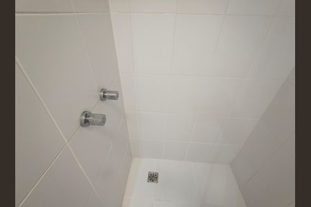 Apartamento para alugar com 85m², 2 quartos e 1 vaga Apartamento para alugar com 85m², 2 quartos e 1 vagaBanheiro Social