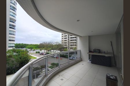 Apartamento para alugar com 85m², 2 quartos e 1 vaga Apartamento para alugar com 85m², 2 quartos e 1 vagaVaranda - Sala