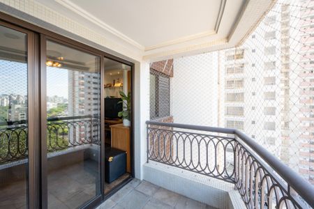 Varanda de apartamento para alugar com 2 quartos, 123m² em Vila Clementino, São Paulo