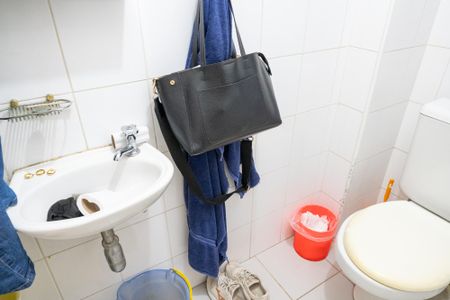 Apartamento para alugar com 123m², 2 quartos e 3 vagas Apartamento para alugar com 123m², 2 quartos e 3 vagasBanheiro de Serviço